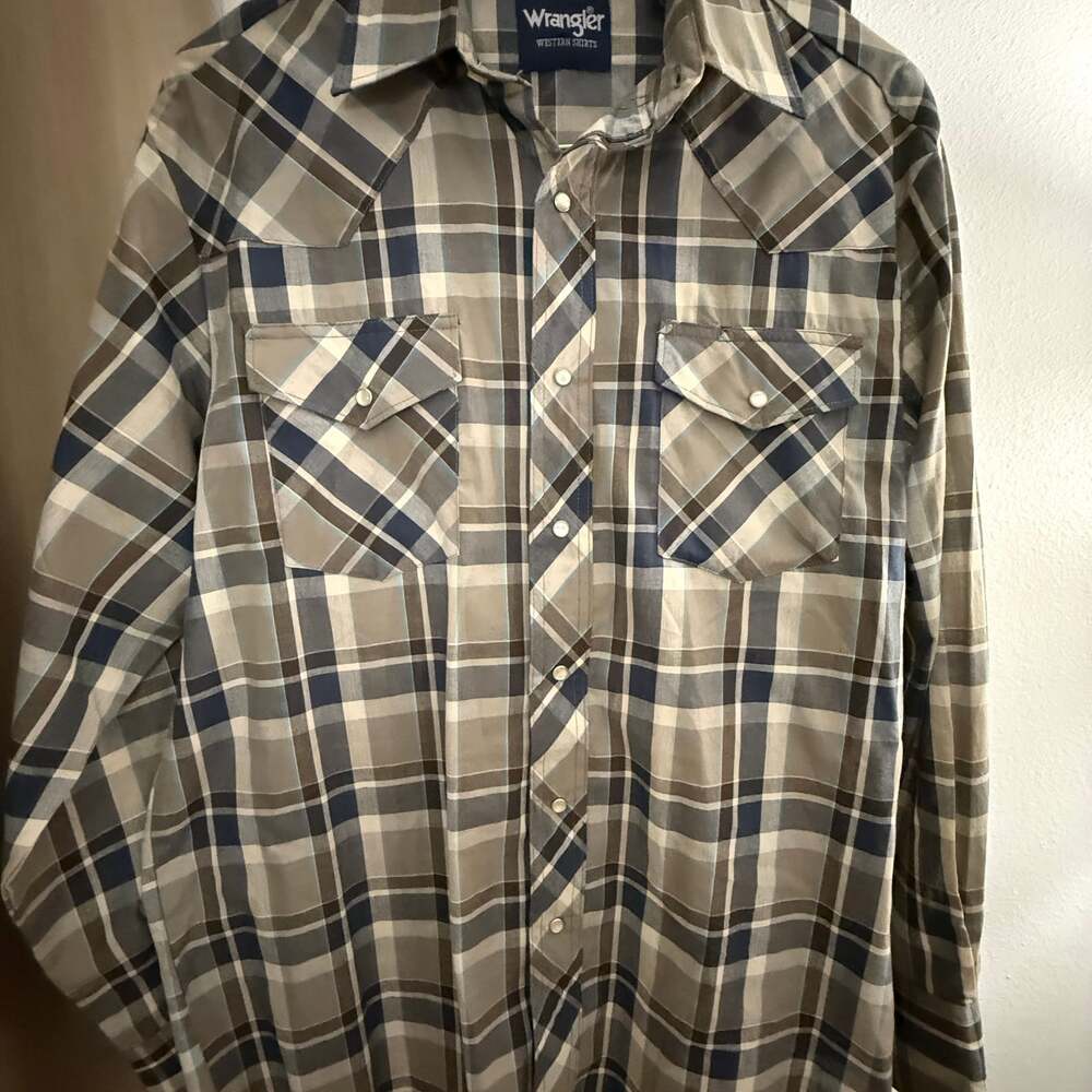 Wrangler Blue and Tan Plaid Pearl Snap Western Shirt